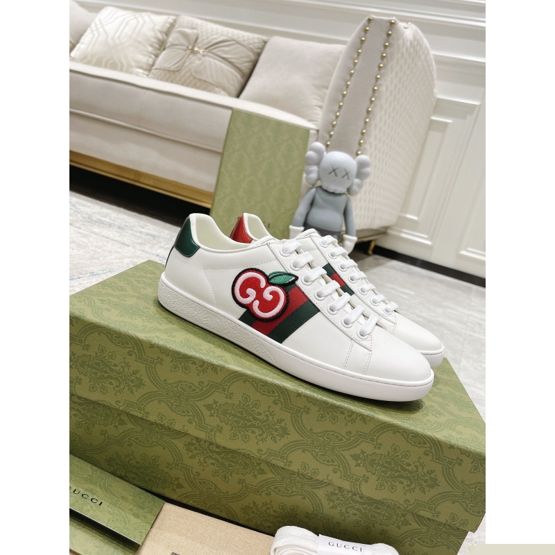 G*u*i sneakers